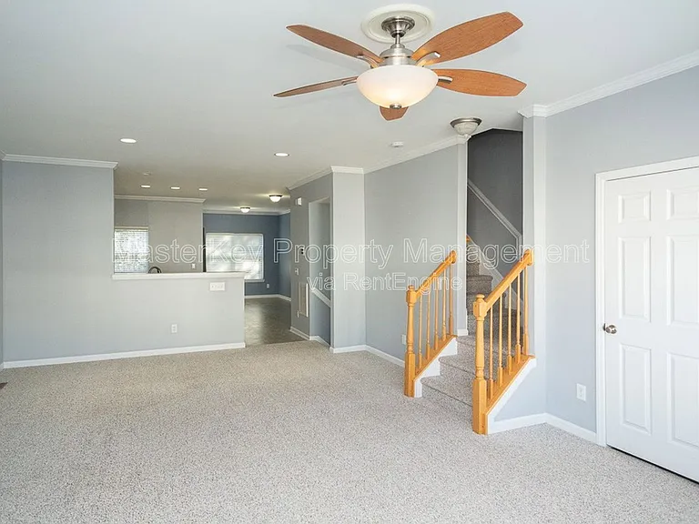 118 Darley Dale Loop — Photo 8