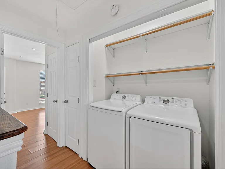 6111 Beverly Hill St #46 — Photo 17