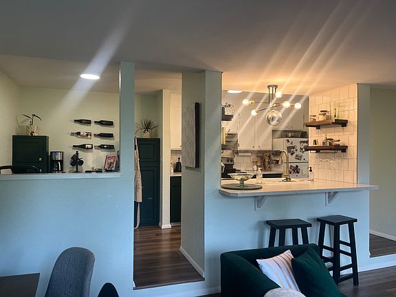 3rd image of 18102 15th Ave NE APT B107
