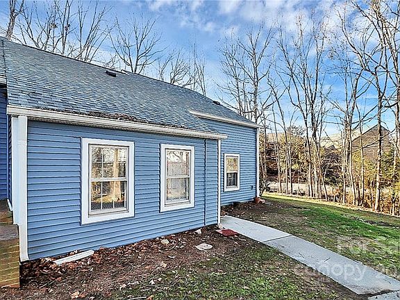 2nd image of 6544 Point Comfort Ln