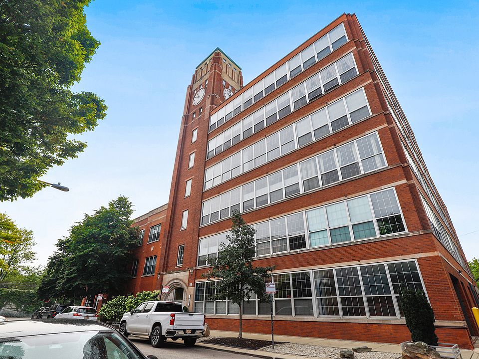 1st image of 1801 W Larchmont Ave APT 502