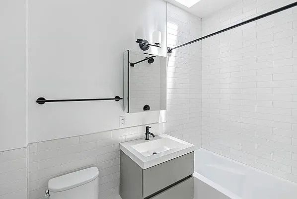 Rented by Freestone Property Group | media 11