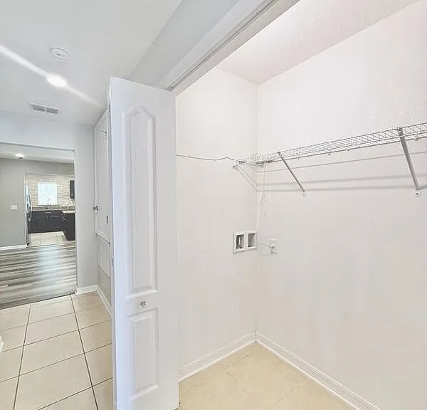 3824 Exeter Ln #1 — Photo 43