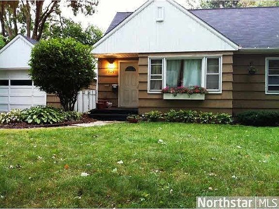 2nd image of 936 Ohio Street N
