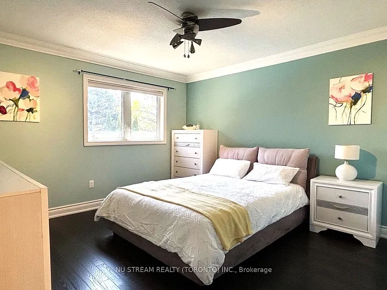 31 Ashfield Dr — Photo 25
