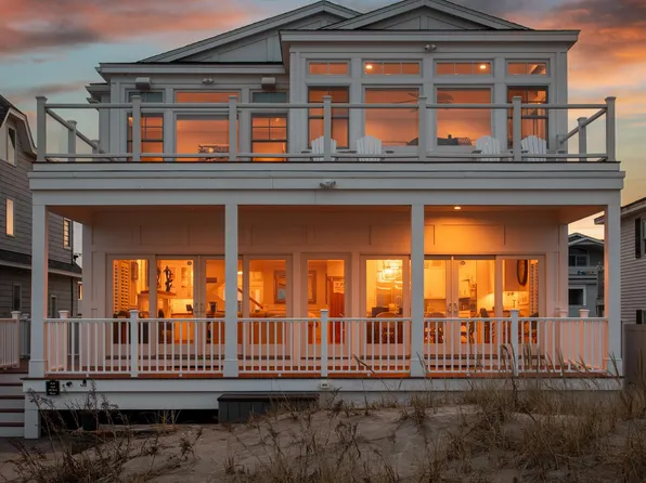 77 Ocean Drive, Seabrook, NH 03874