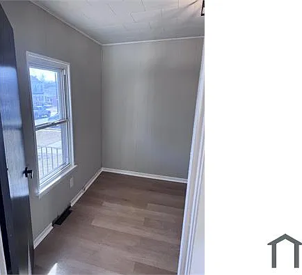 588 Summit St — Photo 13