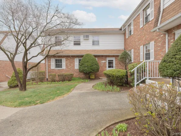62 Parkside Drive #62, Suffern, NY 10901