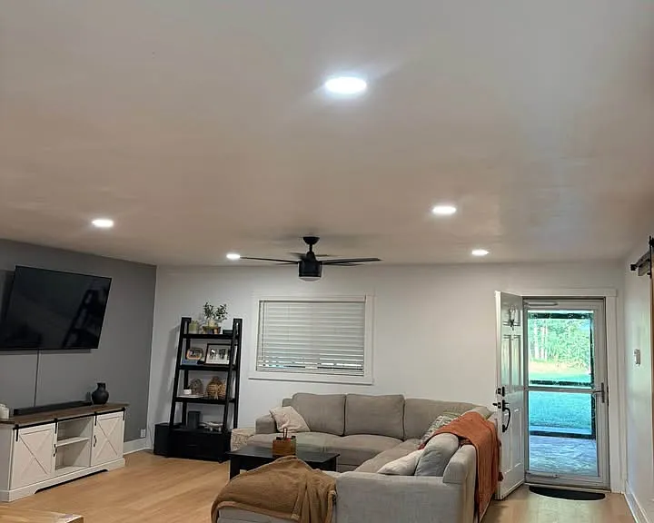 301 Norton Rd — Photo 29