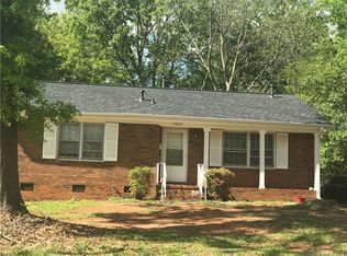 2824 Denview Ln, Charlotte, NC