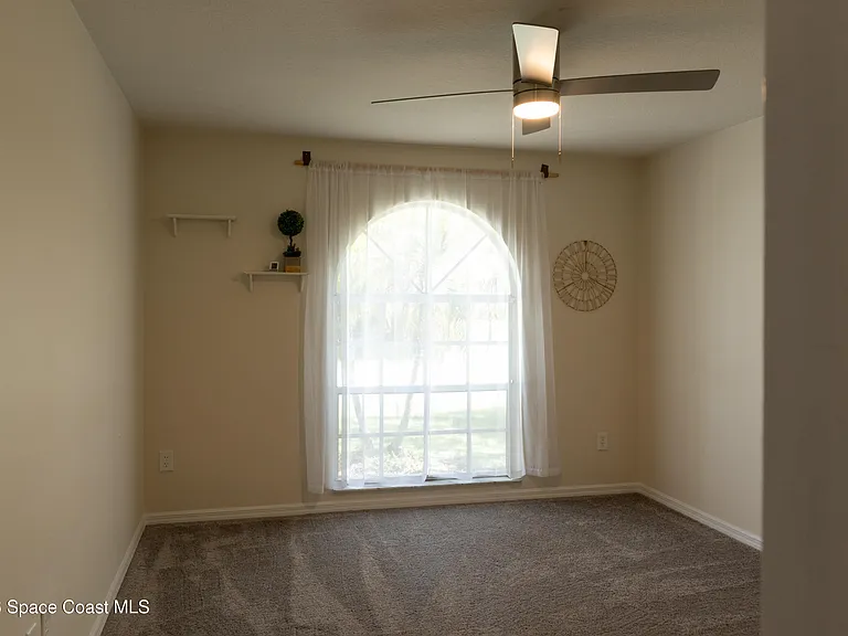 1572 Holbrook Rd NW — Photo 13