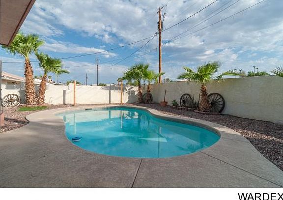 2nd image of 2761 Inca Dr