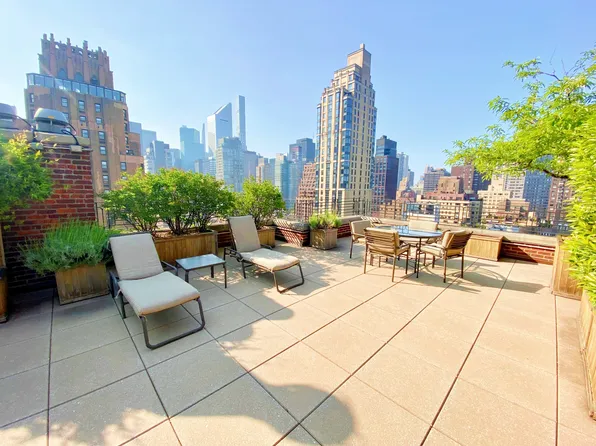 2 Beekman Place image 8 of 12