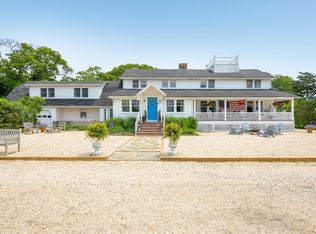 296 E Montauk Hwy, Hampton Bays, NY 11946