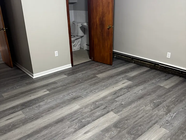2035 E Genesee St #1 — Photo 7