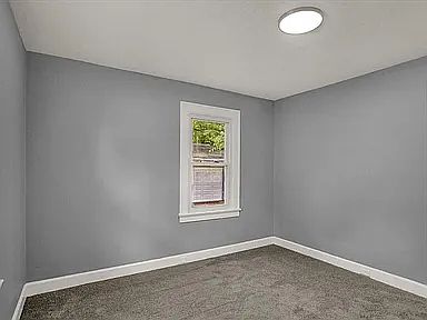 5th image of 928 N Olney St