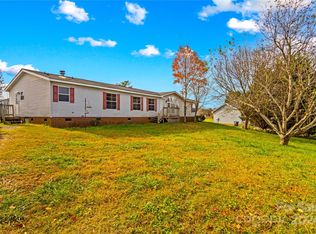 227 Grassy Meadow Ln, Statesville, NC 28625