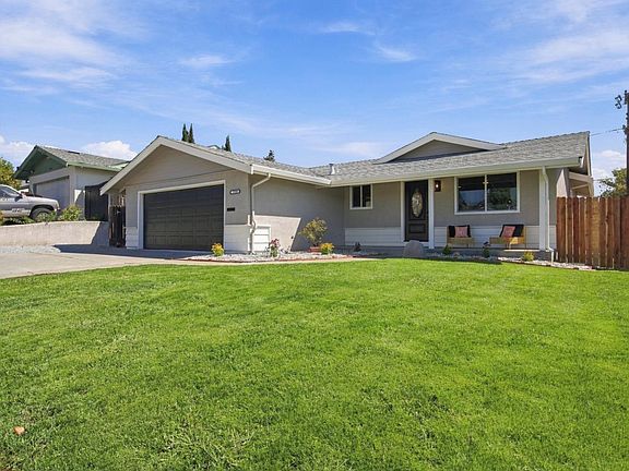 3rd image of 2260 Nottingham Drive