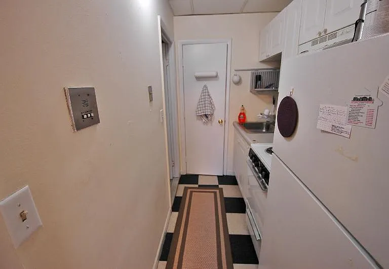 40 Symphony Rd #5 — Photo 12