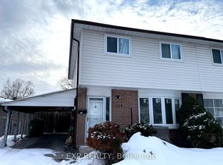 184 Hollyberry Trl, Toronto, ON M2H2P4