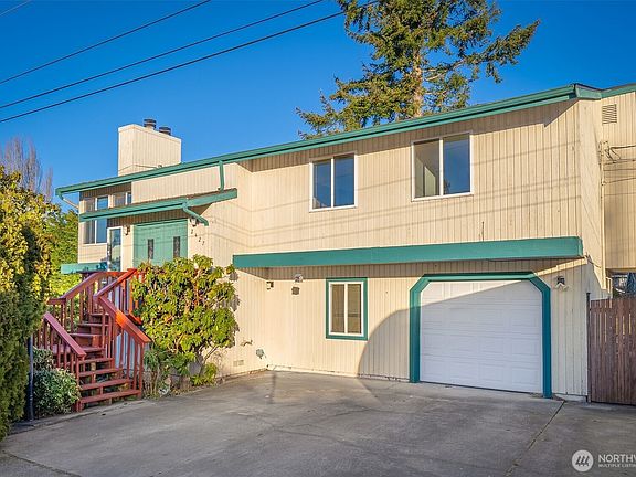 2nd image of 2427 W Mukilteo Boulevard
