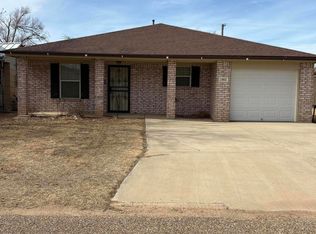 1903 W 1st St, Petersburg, TX 79250