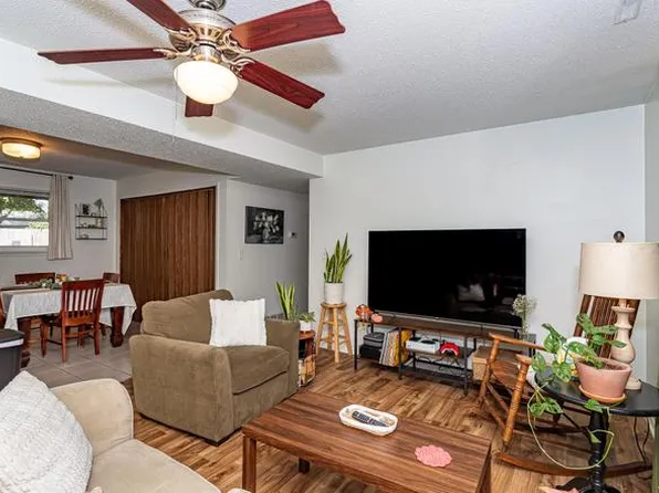 3107 Diamond St, Ames, IA 50010