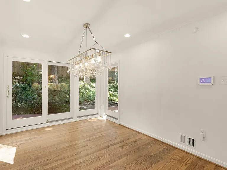 1318 Round Oak Ct — Photo 27