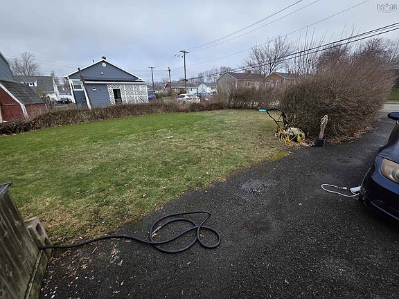 3rd image of 244 Ashby Rd