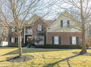 9167 Iris Ln, Zionsville, IN 46077