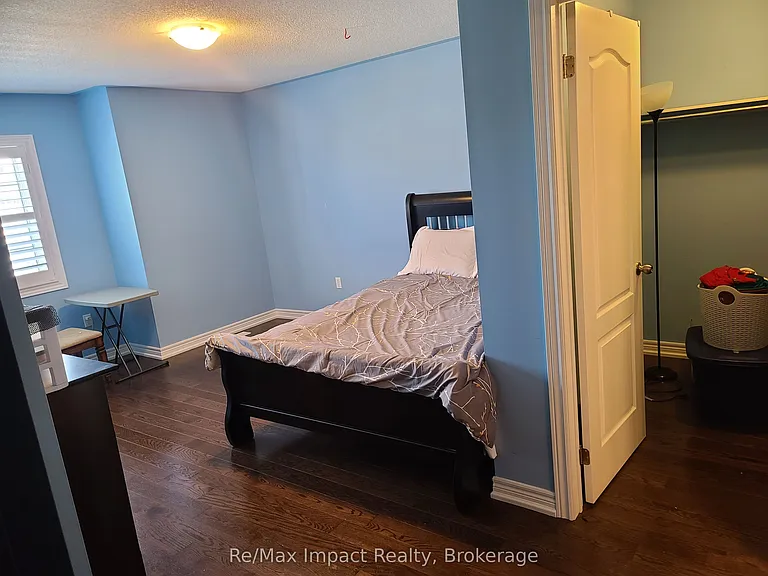 1688 Finkle Dr — Photo 3