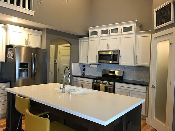 4th image of 2453 N Woodridge Ct