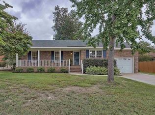 100 Dogwood Ct, Cayce, SC 29033