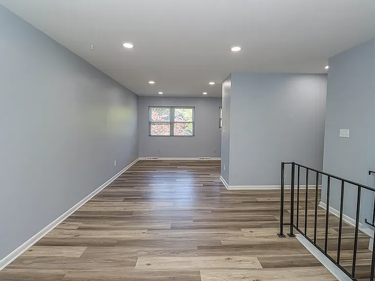 328 Benfield Rd — Photo 16