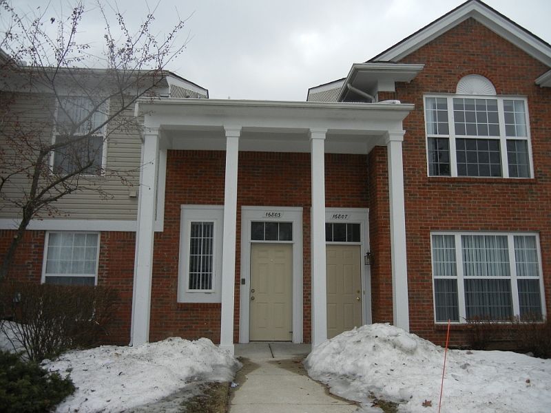 1st image of 16803 Dover Dr