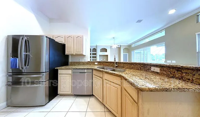 442 Knight Dr — Photo 8