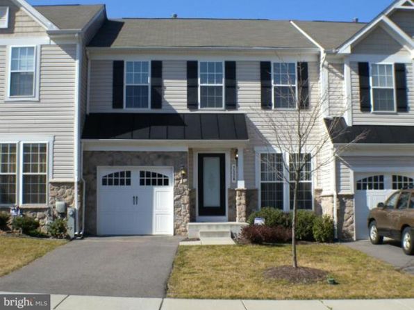 7526 Helston Ct, Hanover, MD 21076