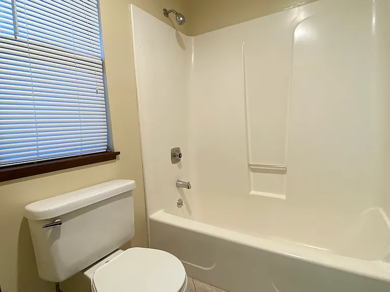 25 Plum Tree Ln #3 — Photo 10