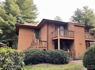 531 Courtwood Ln APT 5, Hendersonville, NC 28739