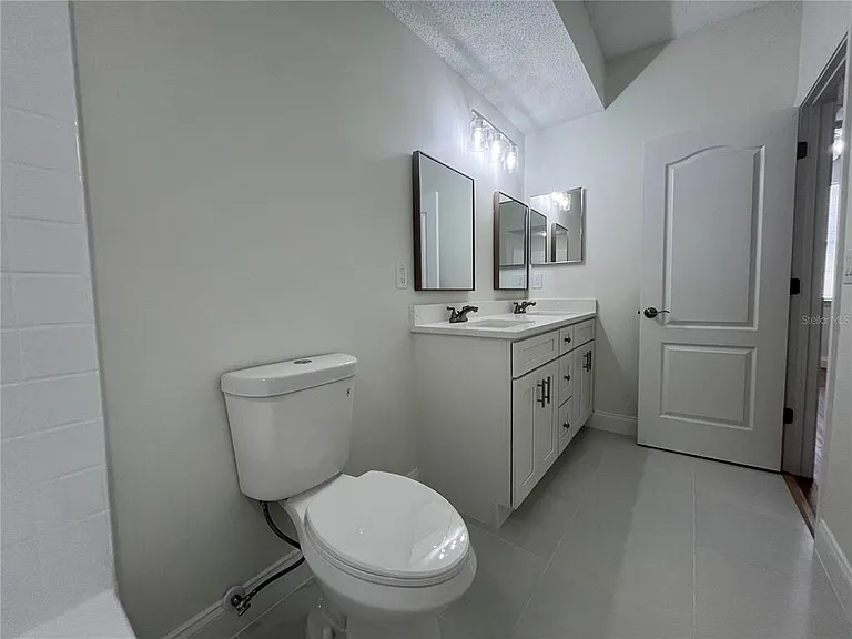 12020 Villanova Dr #111 — Photo 11