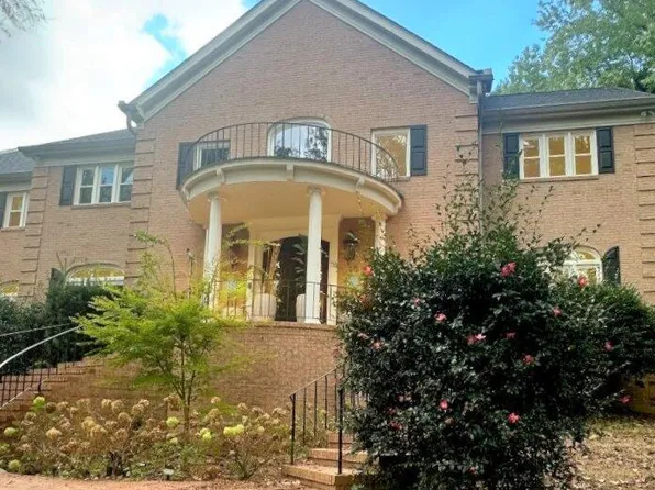 148 Howard Oaks Dr, Macon, GA 31210