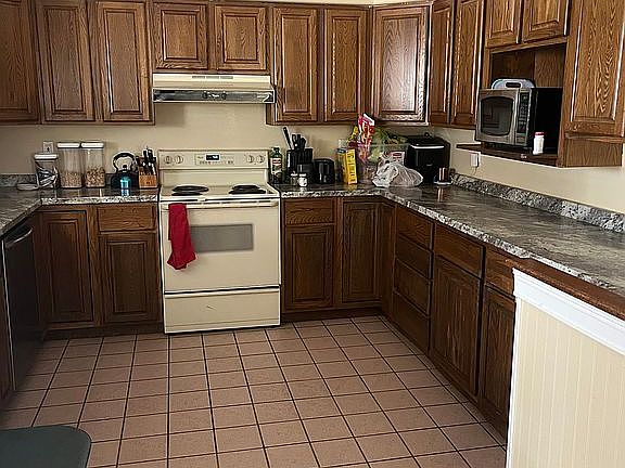 4th image of 205 Rio Grande Cir