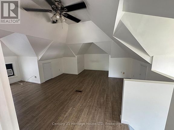 2nd image of 344 Ridge Rd N #3