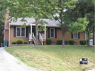 1st image of 2548 Hickory Knoll Ln