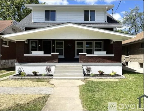 722 S 40th St, Louisville, KY 40211