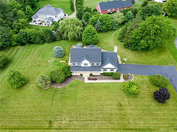 5th image of 120 Woods Edge Ct