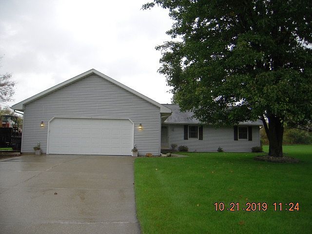 1st image of 59625 Bluebird Ct