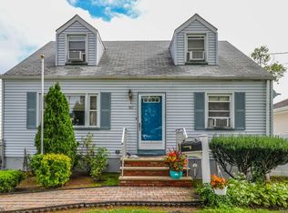 307 W Linden Ave, Linden, NJ 07036