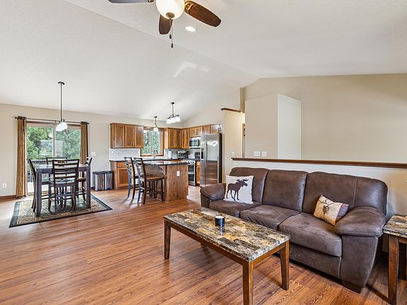 3rd image of 1308 Deer Haven Ct
