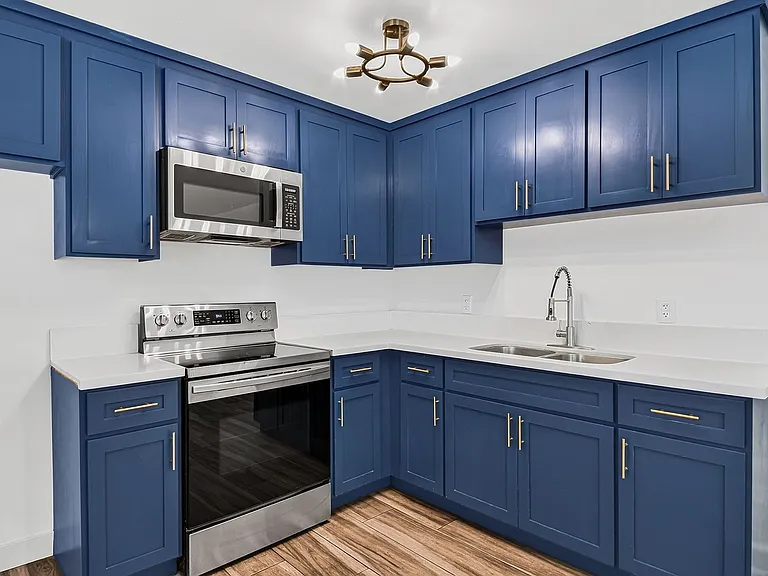 1332 Walnut Ave — Photo 7